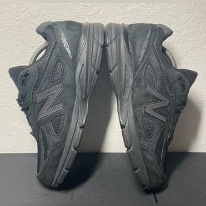 2018 NEW BALANCE 990 990v4 M990BB4 TRIPLE BLACK SUEDE Size 8.5 Made in the USA